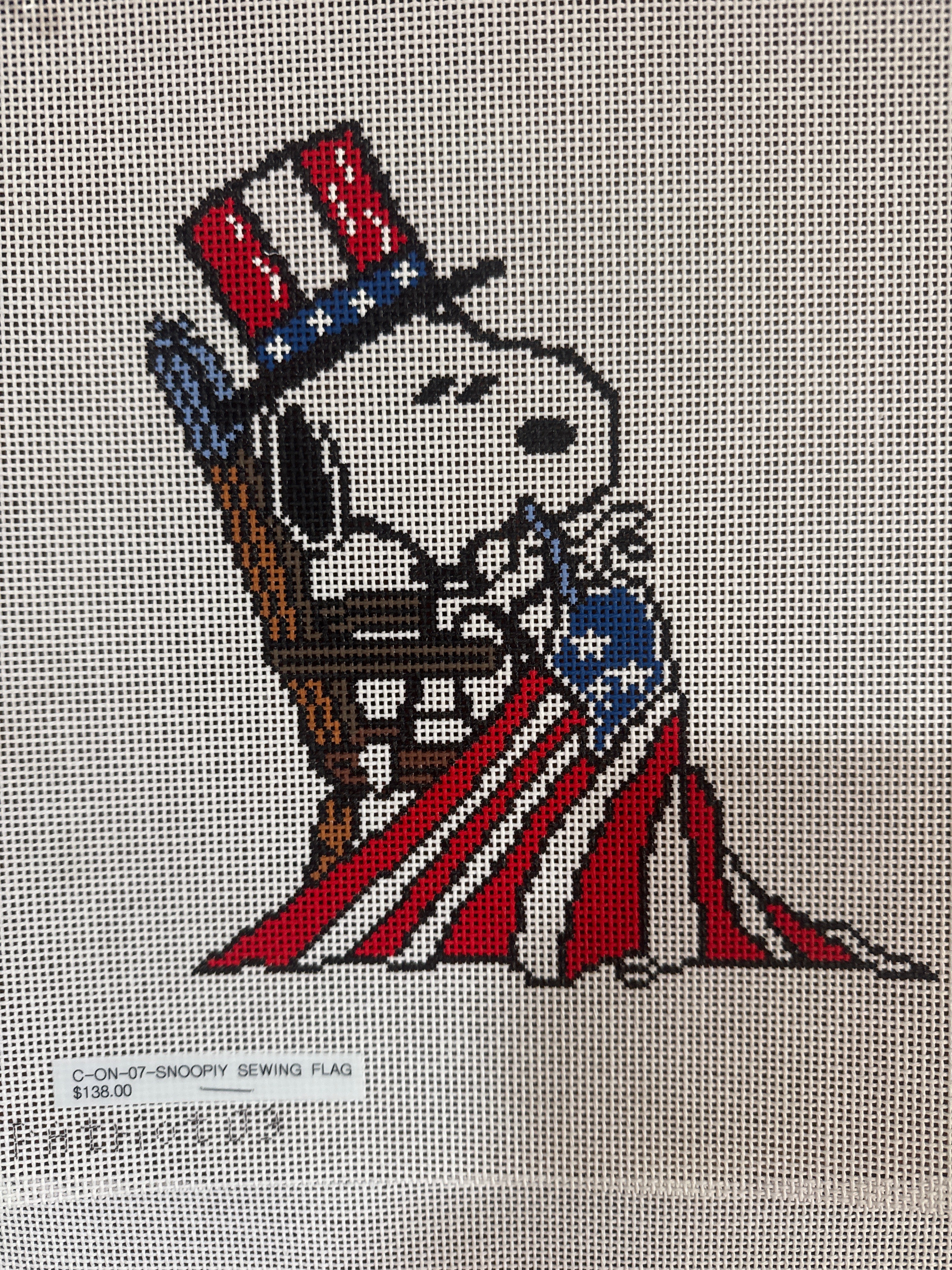 C-ON-07-Snoopy Sewing Flag