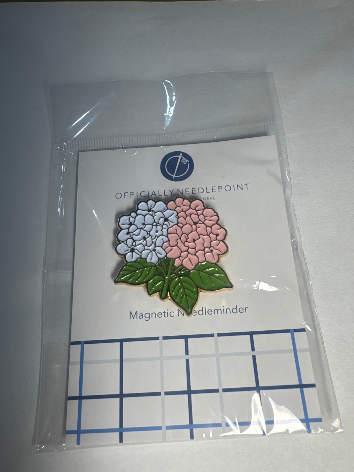 Hydrangea Needle Minder