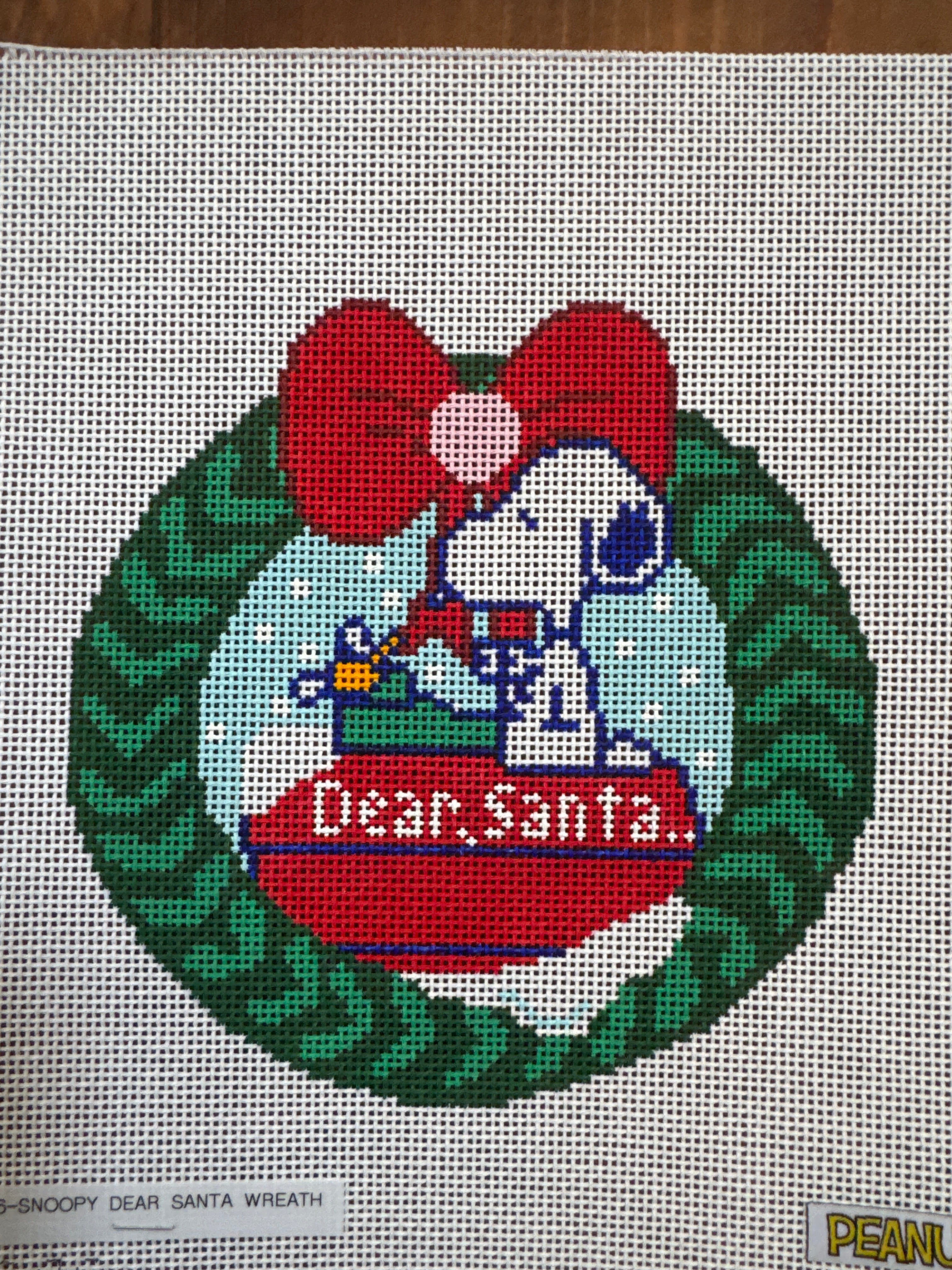 C-ON-06-Snoopy Dear Santa Wreath