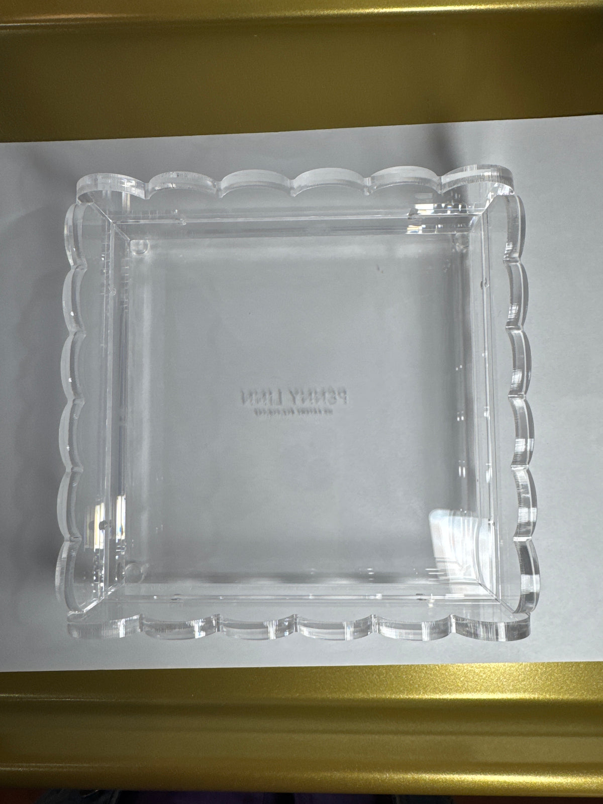 Scallop Acrylic Tray 5" Square